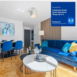 2 Bedroom Greek Street Apartment - Sleeps Up To 6 Apartment Leeds (West Yorkshire)